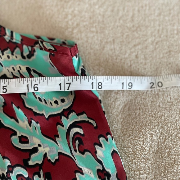 The Limited Sleeveless Camisole Top - Size M - Picture 8 of 10